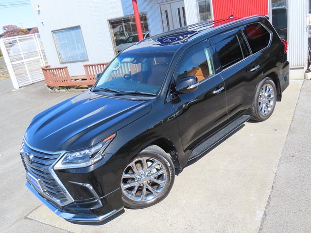 Lexus LX 2020