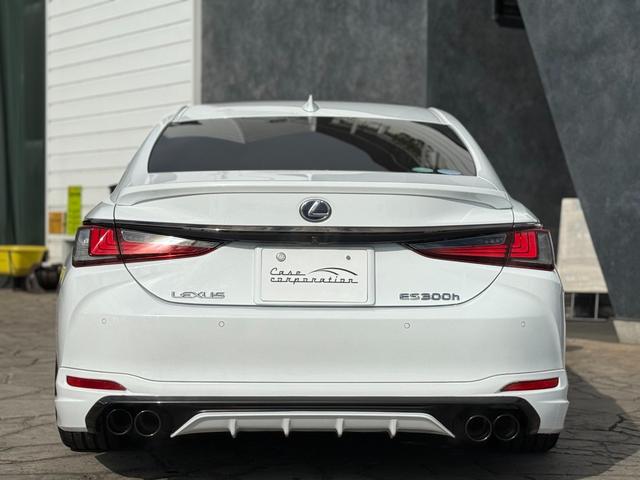 Lexus ES 2019