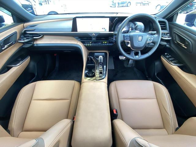 Toyota CROWN SPORT 2024