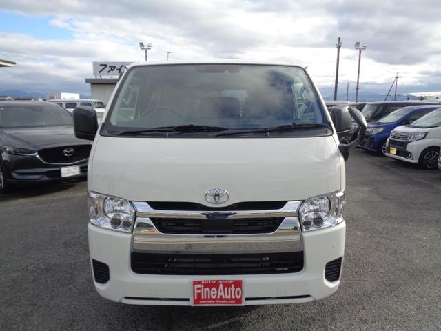 Toyota HIACE VAN 2025