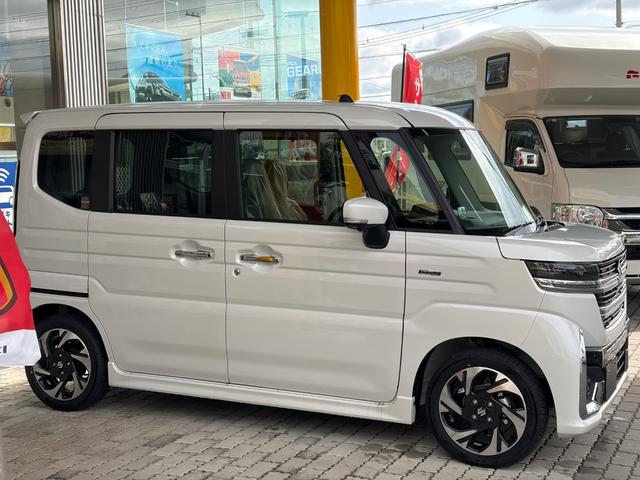 Suzuki SPACIA CUSTOM 2025