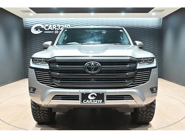 Toyota LAND CRUISER 2023