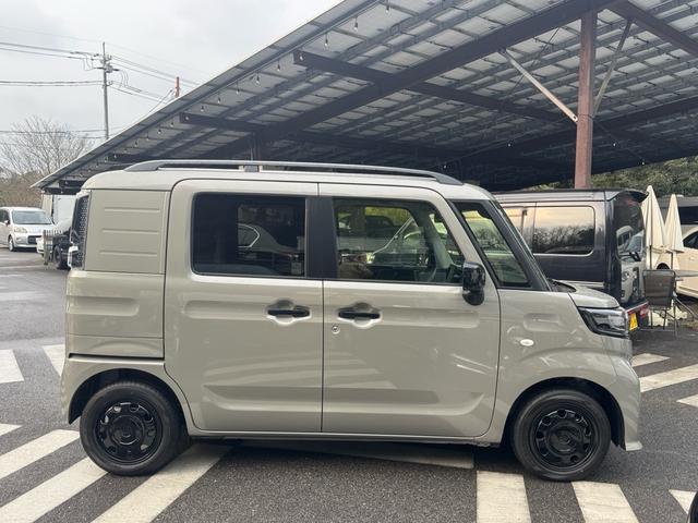 Suzuki SPACIA BASE 2025