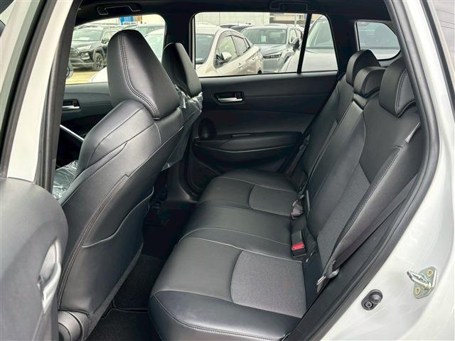 Toyota COROLLA CROSS 2025