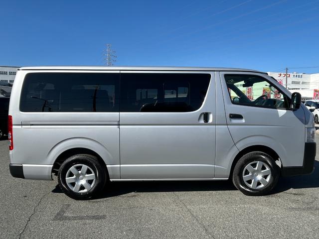 Toyota HIACE VAN 2026