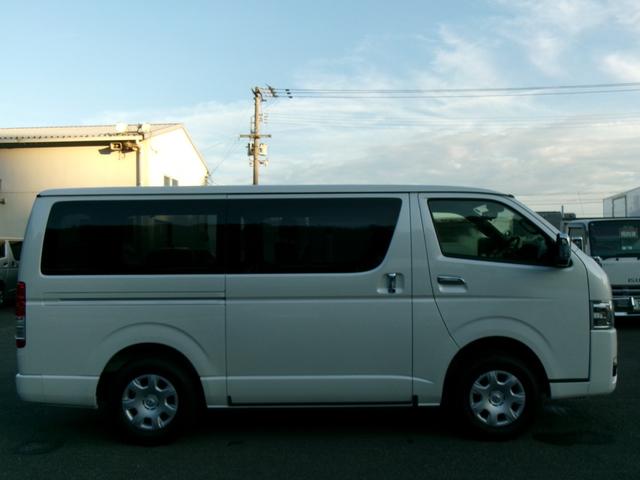 Toyota HIACE VAN 2025
