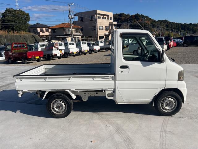 Nissan CLIPPER TRUCK 2004