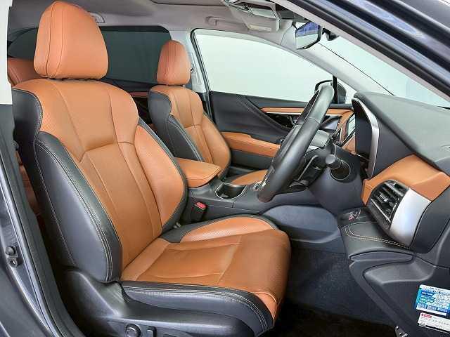 Subaru LEGACY OUTBACK 2022