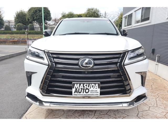 Lexus LX 2021
