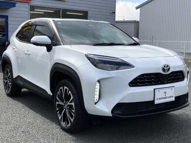 Toyota YARIS CROSS 2025