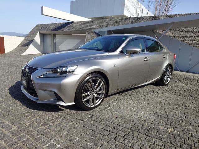 Lexus IS 2013