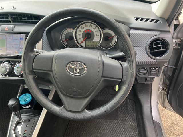 Toyota COROLLA FIELDER 2013