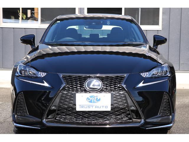 Lexus IS 2017