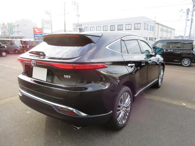 Toyota HARRIER HYBRID 2021