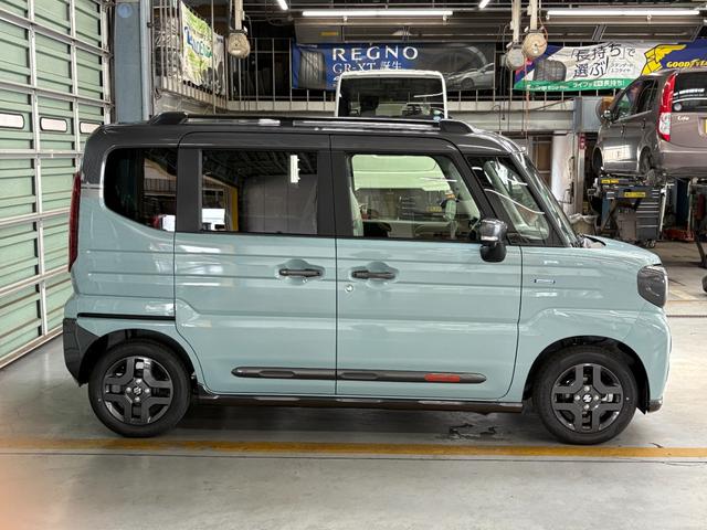 Suzuki SPACIA GEAR 2025