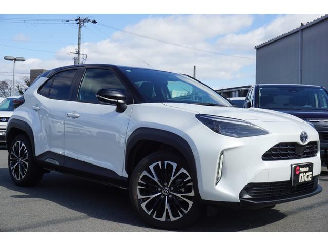 Toyota YARIS CROSS 2025