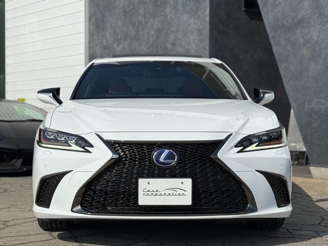 Lexus ES 2019