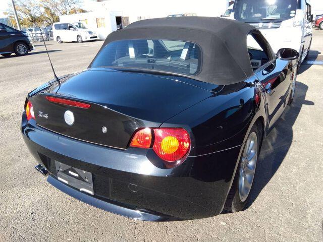 BMW Z4 2004