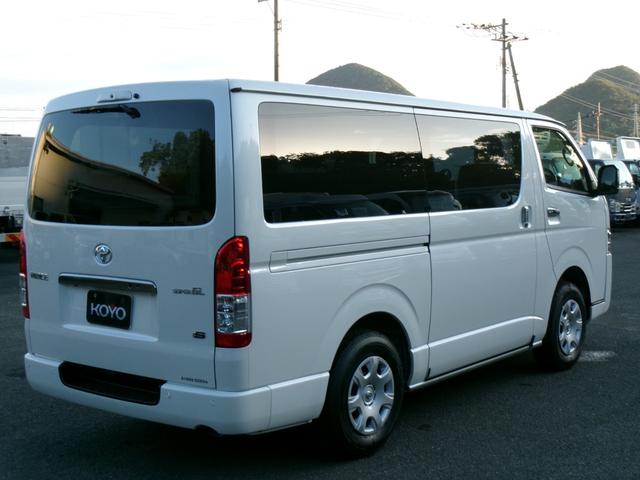 Toyota HIACE VAN 2025