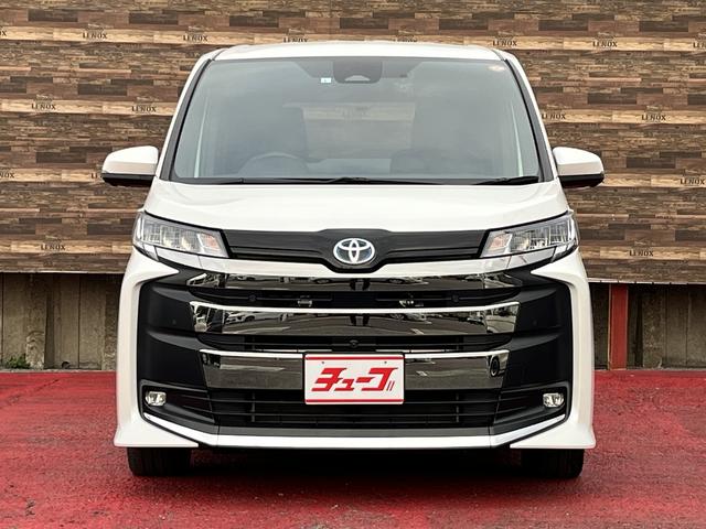 Toyota NOAH 2023