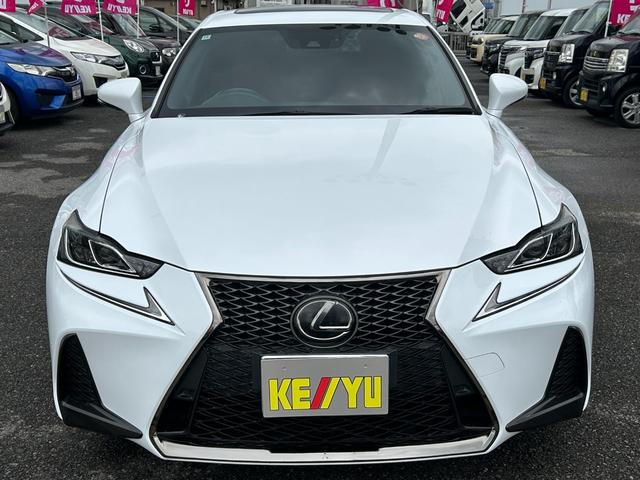 Lexus IS 2017