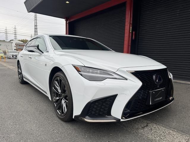 Lexus LS 2021