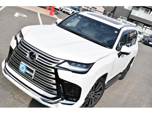 Lexus LX 2023