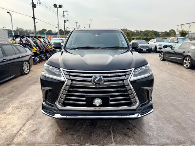 Lexus LX 2016