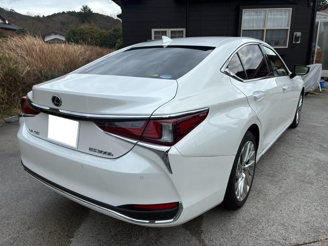 Lexus ES 2019