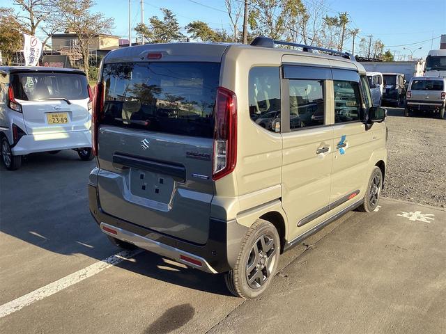 Suzuki SPACIA GEAR 2025