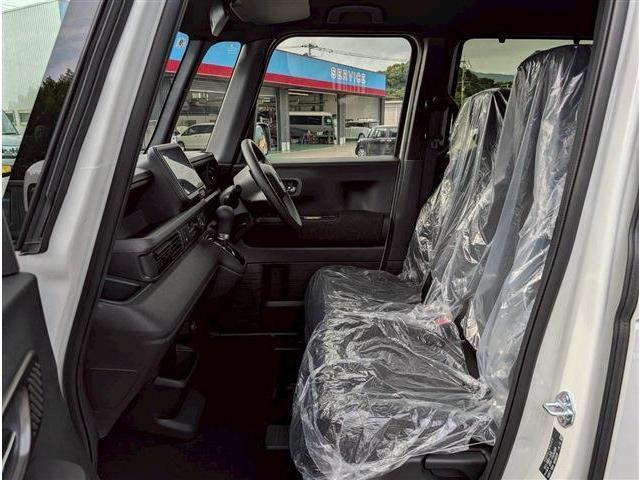 Honda N-BOX CUSTOM 2025