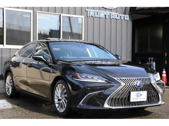 Lexus ES 2019