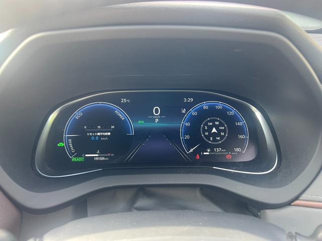 Toyota HARRIER HYBRID 2023