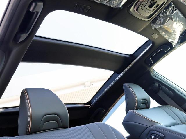 Toyota CROWN SPORT 2024