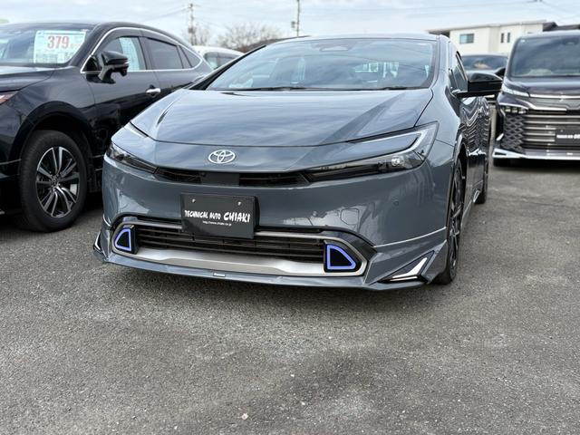 Toyota PRIUS 2023
