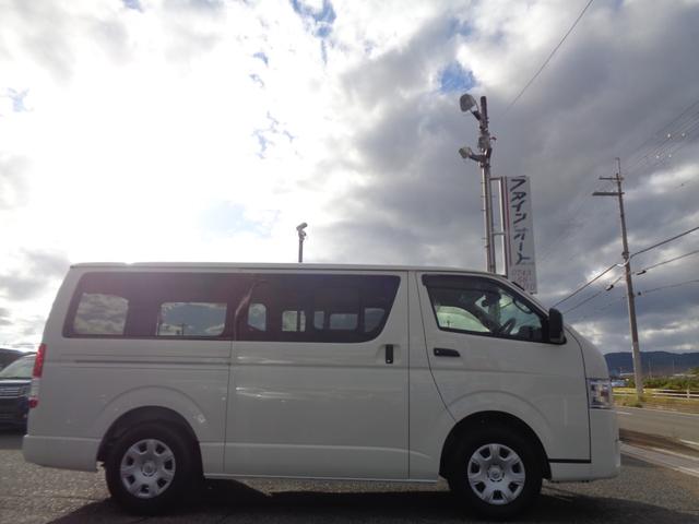 Toyota HIACE VAN 2025