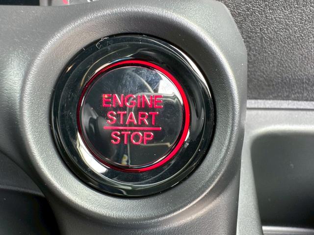 Honda N-BOX CUSTOM 2025