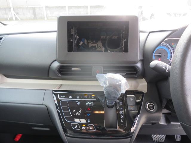 Mitsubishi DELICA MINI 2025