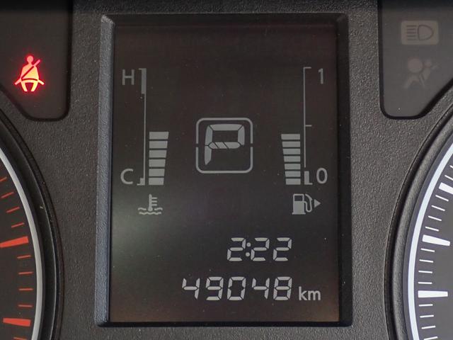 Nissan NV350 CARAVAN VAN 2017