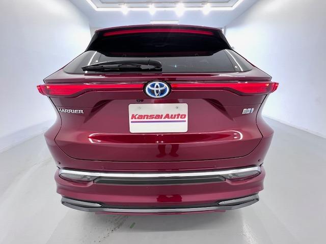 Toyota HARRIER HYBRID 2023