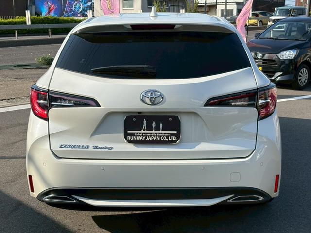 Toyota COROLLA TOURING 2021