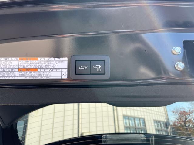 Toyota YARIS CROSS 2025