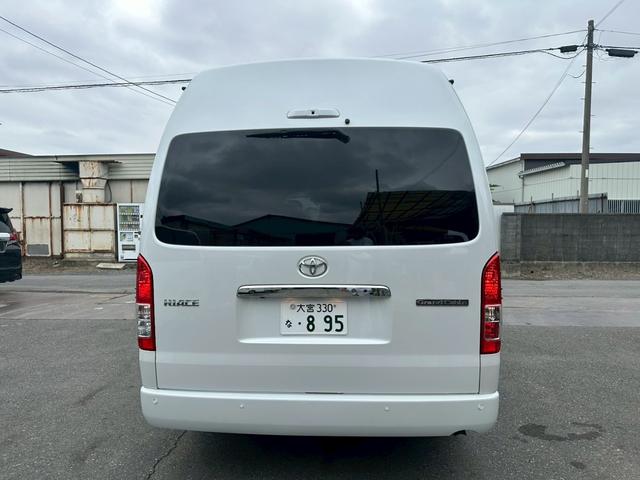 Toyota HIACE WAGON 2026