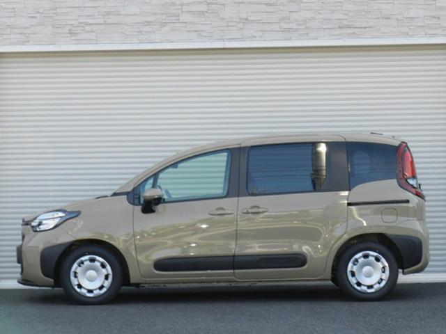 Toyota SIENTA 2025