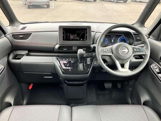 Nissan ROOX 2025