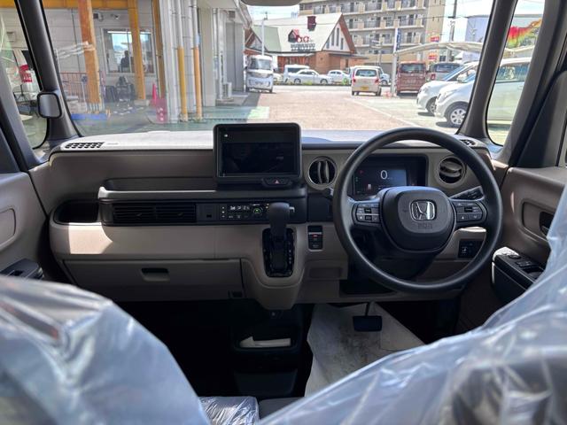 Honda N-BOX JOY 2025