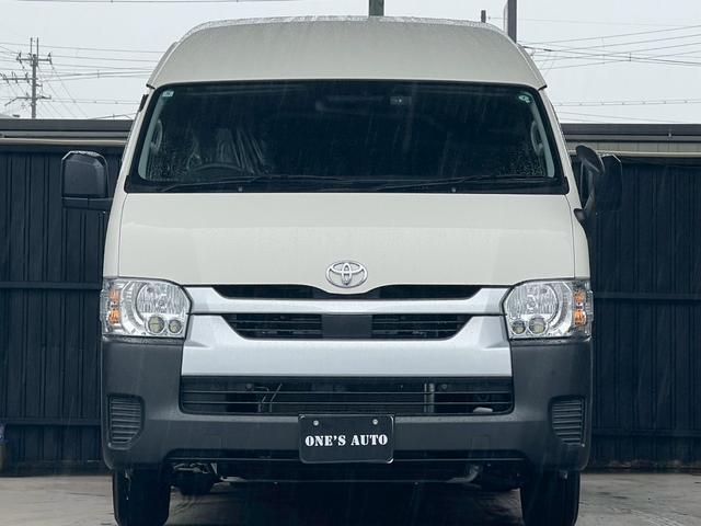 Toyota HIACE VAN 2025
