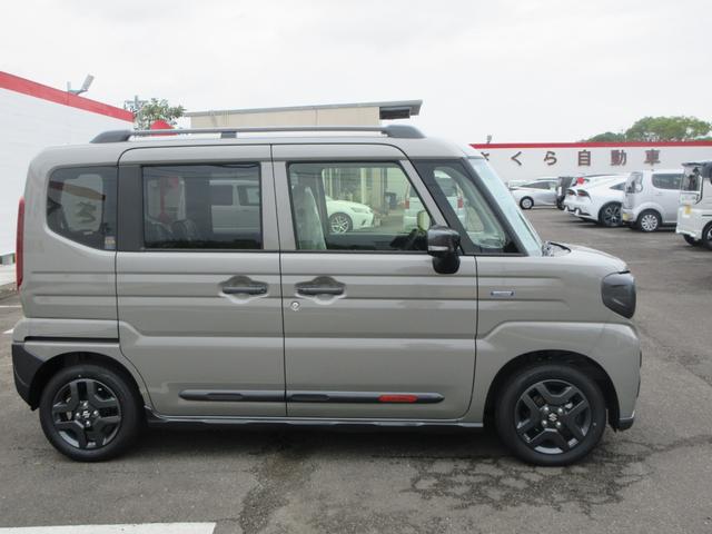 Suzuki SPACIA GEAR 2025