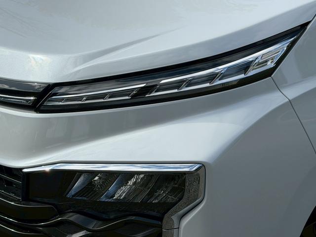 Toyota VOXY 2025