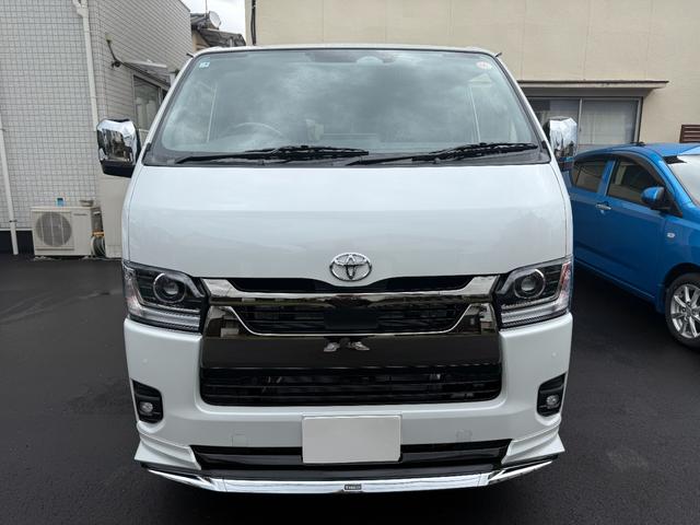 Toyota HIACE VAN 2026